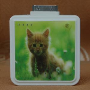 1900mAh 【送料無料】 猫柄 iPad2／3／iPhone4／4S／3G／3GS モバイルバッテリー