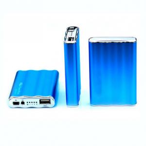 7200mAh【送料無料】 通用タイプモバイルバッテリー　ブルー